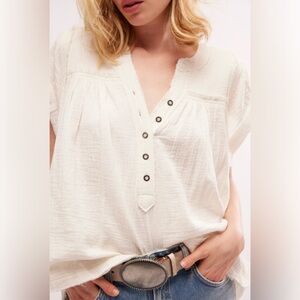 WE THE FREE Cloth Top